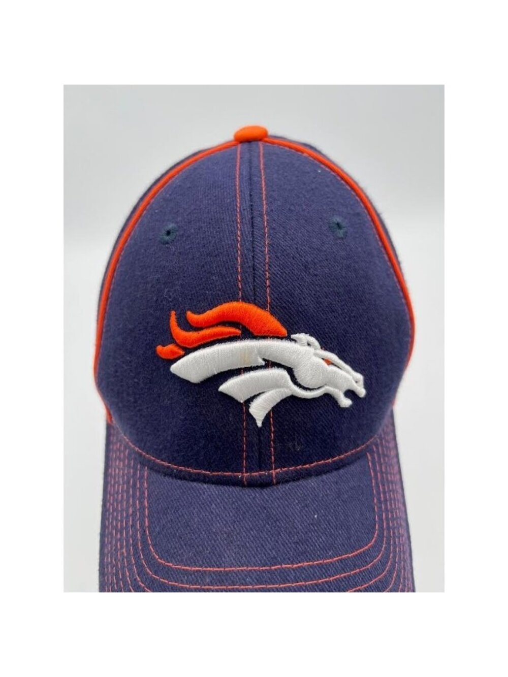 Reebok Denver Broncos NFL Hat Navy Blue Embroidered Logo Cap Mens